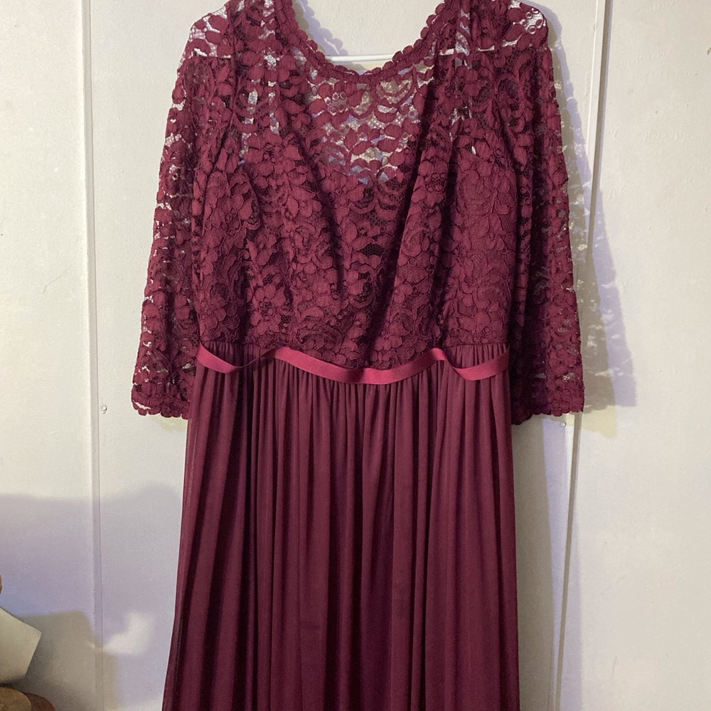 David's Bridal Red 3/4 Sleeve Scoop Neck Gown